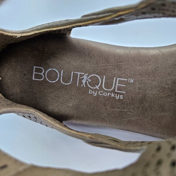 Corkys Franky Perforated Faux Leather Low Wedge Heel Sandal Metallic Gold 9 - Picture 8 of 10